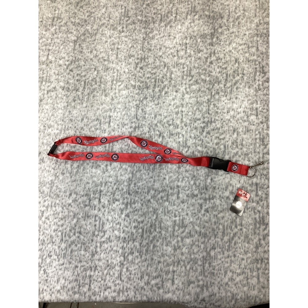 MLB Washington Nationals Red Lanyard Detachable Buckle Amina MLB-LN-095-31 NWT